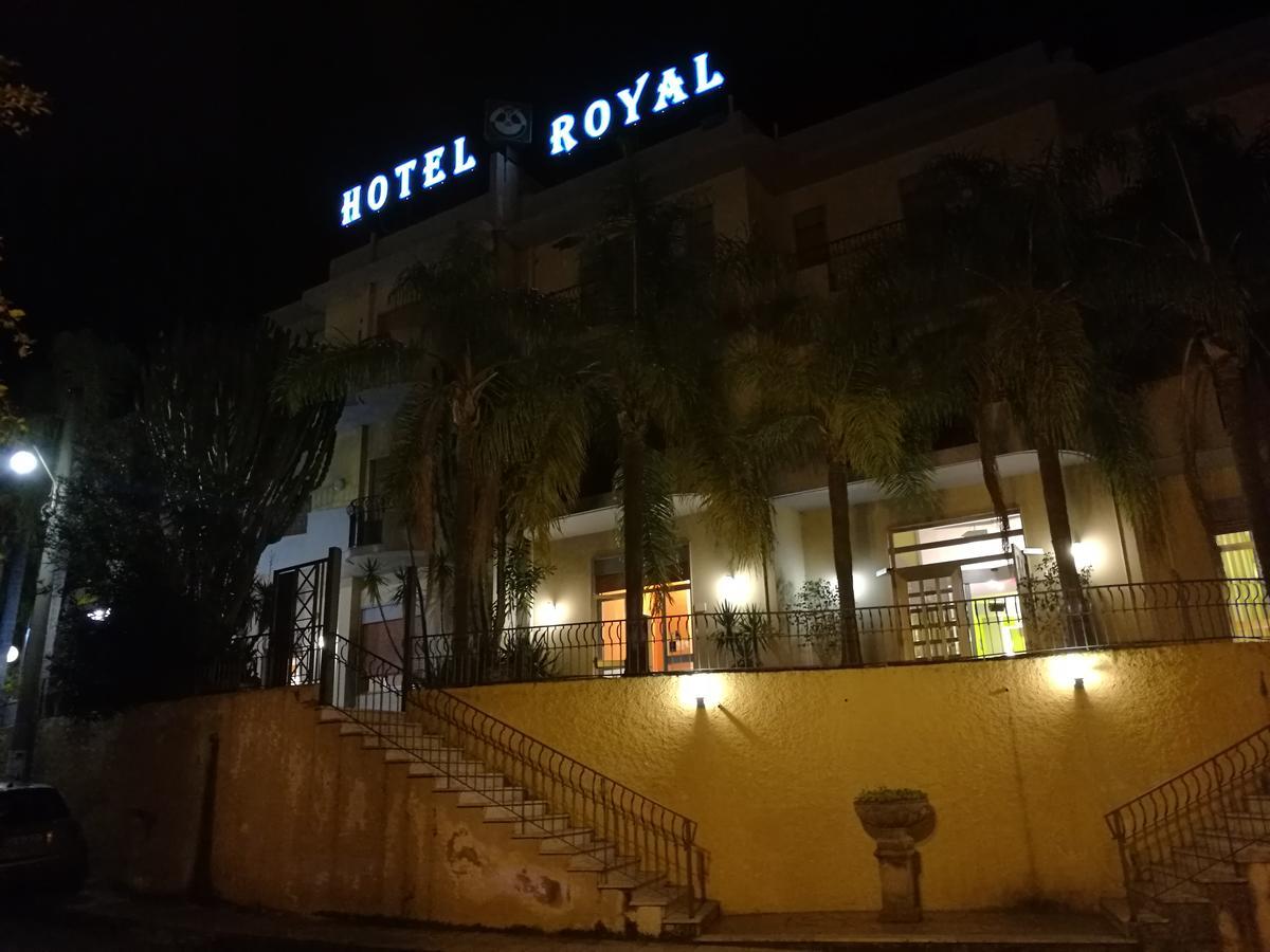 Hotel Royal Cattafi San Filippo del Mela Exterior foto